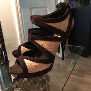 S O L D ‼️‼️‼️Fendi Heels